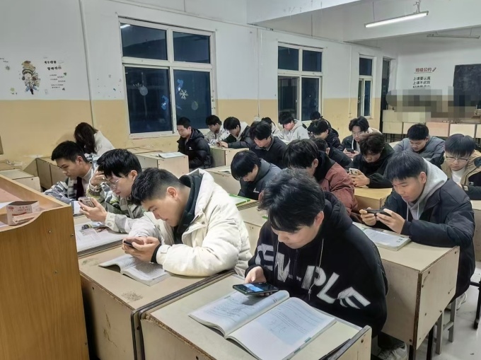 班级合影_副本.jpg